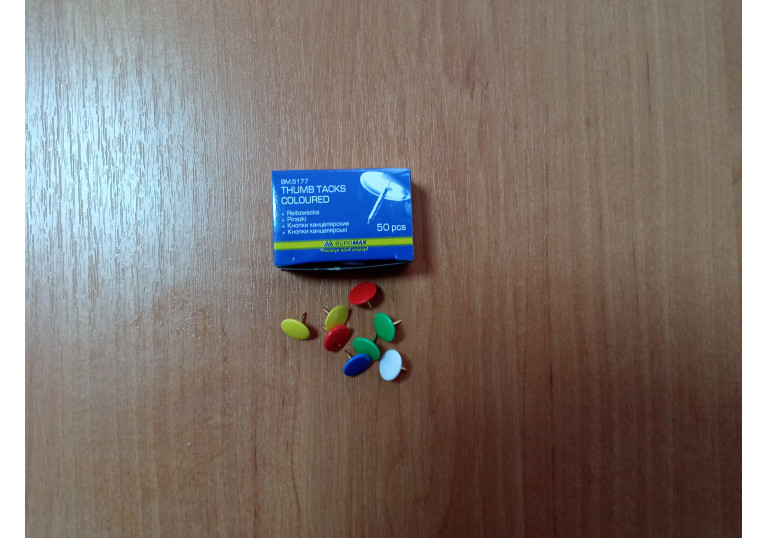 Кнопки Buromax 50шт кольорові пластикова головка в картоній упаковці ВМ5177 Кнопки Buromax 50шт кольорові пластикова головка в картоній упаковці ВМ5177